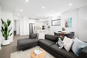 Azure Apartments by Urban Rest
