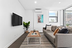 Azure Apartments by Urban Rest