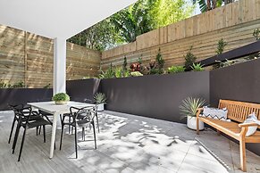 Azure Apartments by Urban Rest