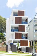 Azure Apartments by Urban Rest