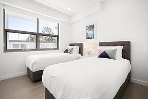 Azure Apartments by Urban Rest