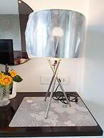 Samutsakorn Apartment