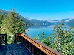 6 Person Holiday Home in Utvik