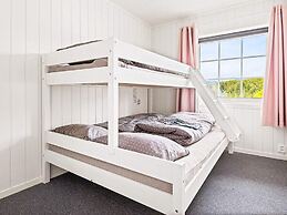 4 Star Holiday Home in Fitjar