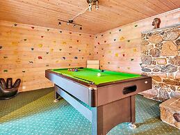 4 Star Holiday Home in Fitjar