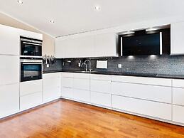 4 Star Holiday Home in Fitjar