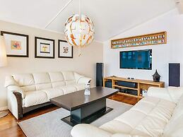 4 Star Holiday Home in Fitjar