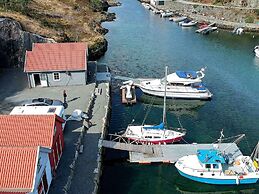 4 Star Holiday Home in Fitjar