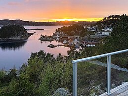 4 Star Holiday Home in Fitjar