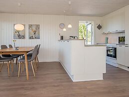 6 Person Holiday Home in Juelsminde