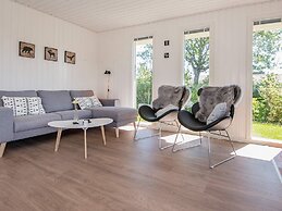 6 Person Holiday Home in Juelsminde