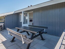 6 Person Holiday Home in Juelsminde
