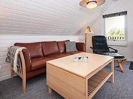 6 Person Holiday Home in Glesborg