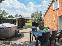 6 Person Holiday Home in Glesborg