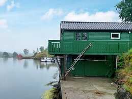 6 Person Holiday Home in Lindas