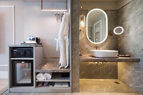 Mercure Harbin Hexing Road