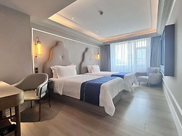 Mercure Harbin Hexing Road