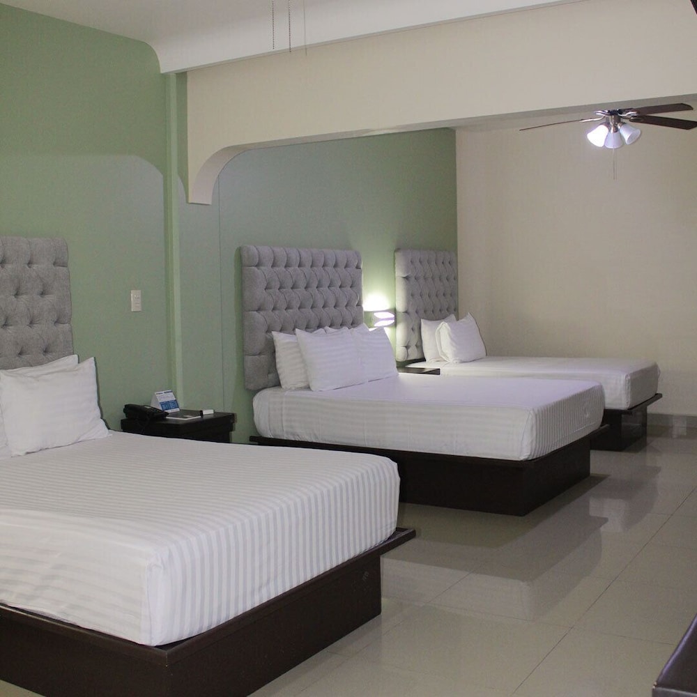 Hotel Mirage