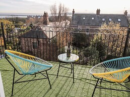 Tynemouth Village Penthouse