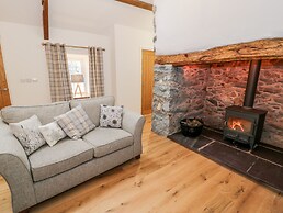 Tŷ'n Lôn Bach