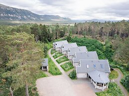 Red Deer Lodge