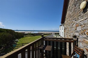 5 The Coach House