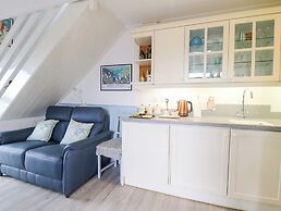 5 The Coach House