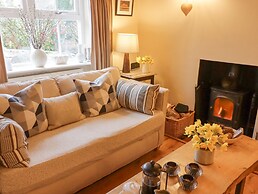 1 Cheriton Row