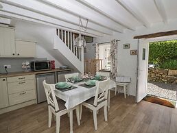 Middle Cottage