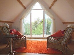 Pond Cottage