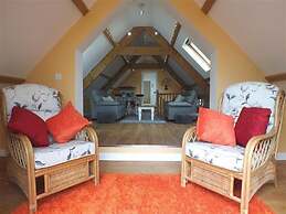 Pond Cottage