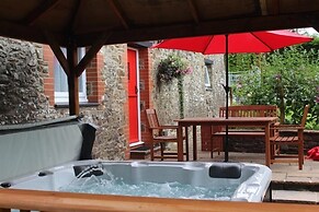 Pond Cottage