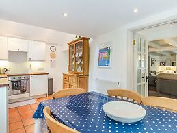 3 Rose Cottages