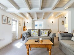 3 Rose Cottages