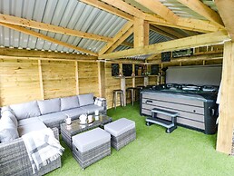 Briar Barn