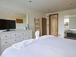 11 Ridge Hill
