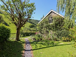 Lower Dolgenau- The Cottage