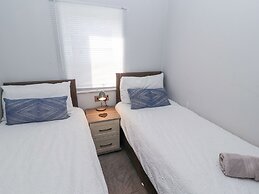 Duckling Lodge