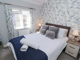 Duckling Lodge