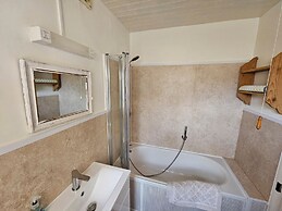 Carrstone Cottage