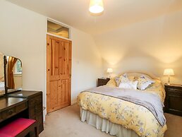 Glenfinglas Dam Cottage