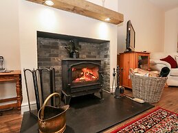 Glenfinglas Dam Cottage