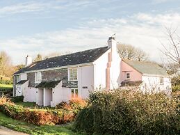 2 Rose Cottages