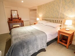 2 Rose Cottages