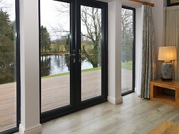 Tarn Lodge