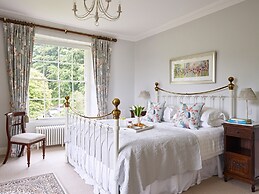 Gitcombe House