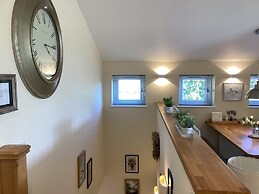 Larchwood Lodge
