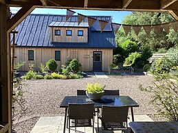 Larchwood Lodge