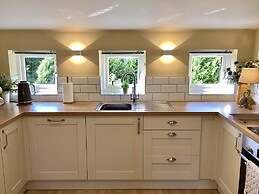 Larchwood Lodge