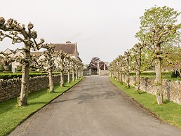 Old Cary Cottage